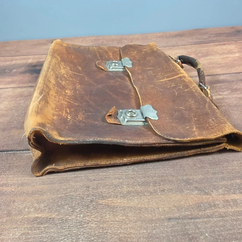 Vintage Leather Briefcase Mens Large Brown Good Patina Satchel Bag